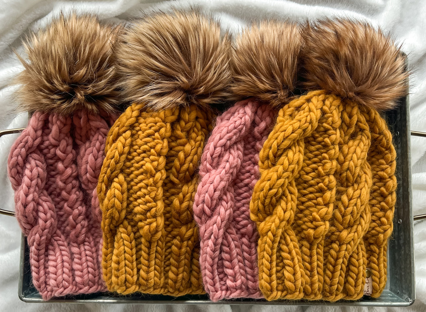 Cable Knit OG Wool Hat- Pink